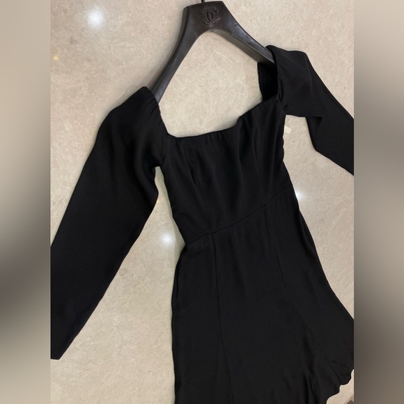 Reformation Ballari Dress in Black Midi Off Shoulder Long Sleeves Size 0 - Picture 16 of 17